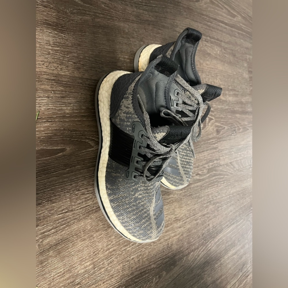 Adidas size 5.5